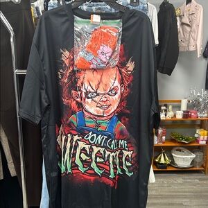 Black Graphic T-Shirt with Horror Print with socks